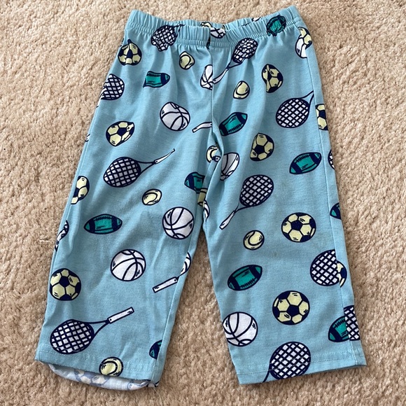 Carter’s 2T Pajama - Picture 3 of 4
